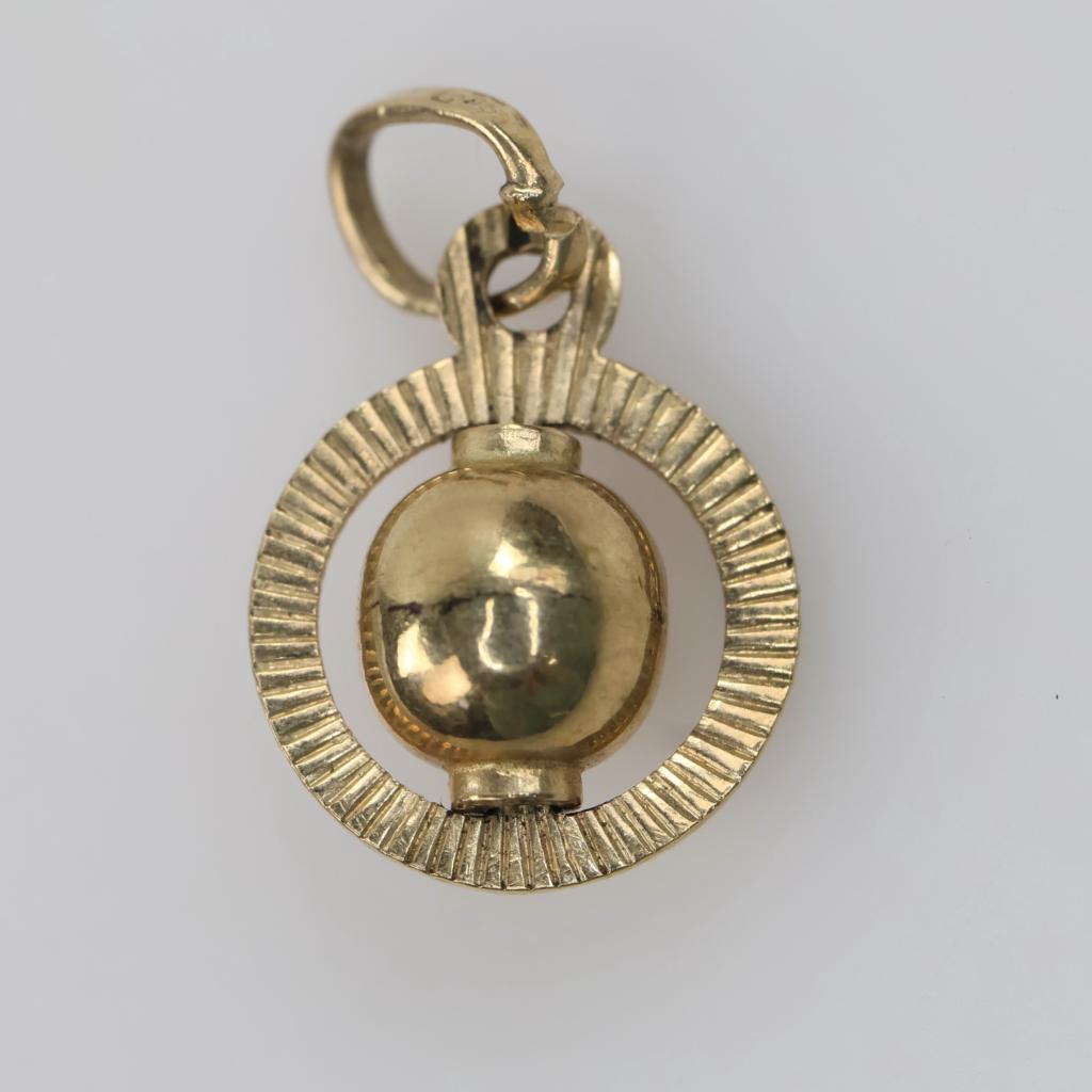 14kt Gold Hollow Spinner Pendant