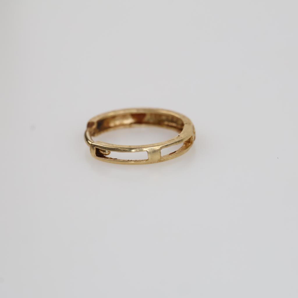 14kt Gold Huggie Hoop Earring