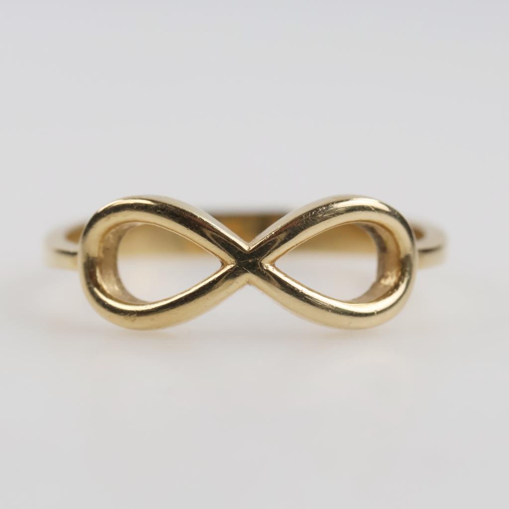 14kt Gold Infinity Ring