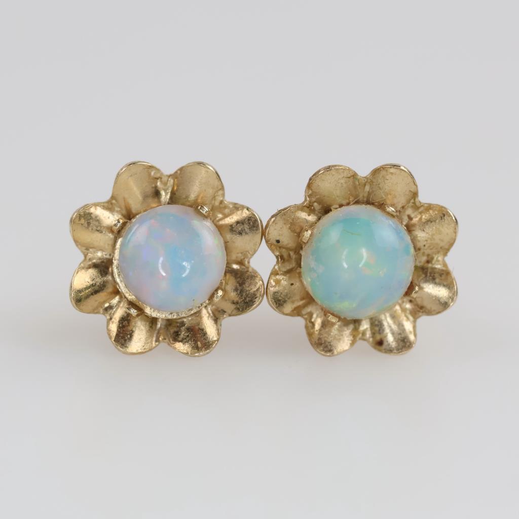 14kt Gold Iridescent Stone Earrings
