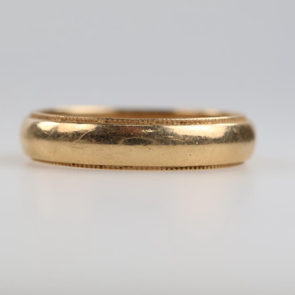 14kt Gold Miligrain Band