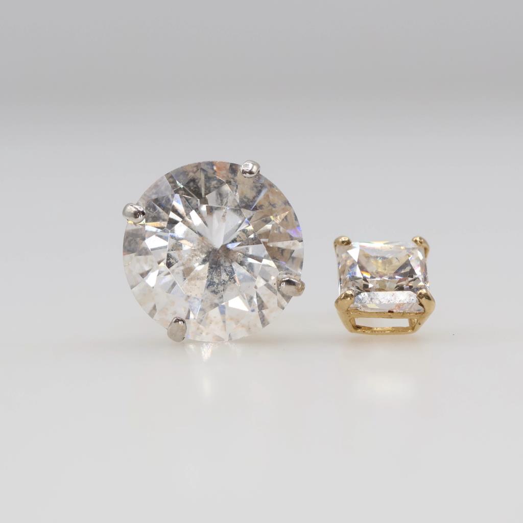 14kt Gold Mismatched Earrings