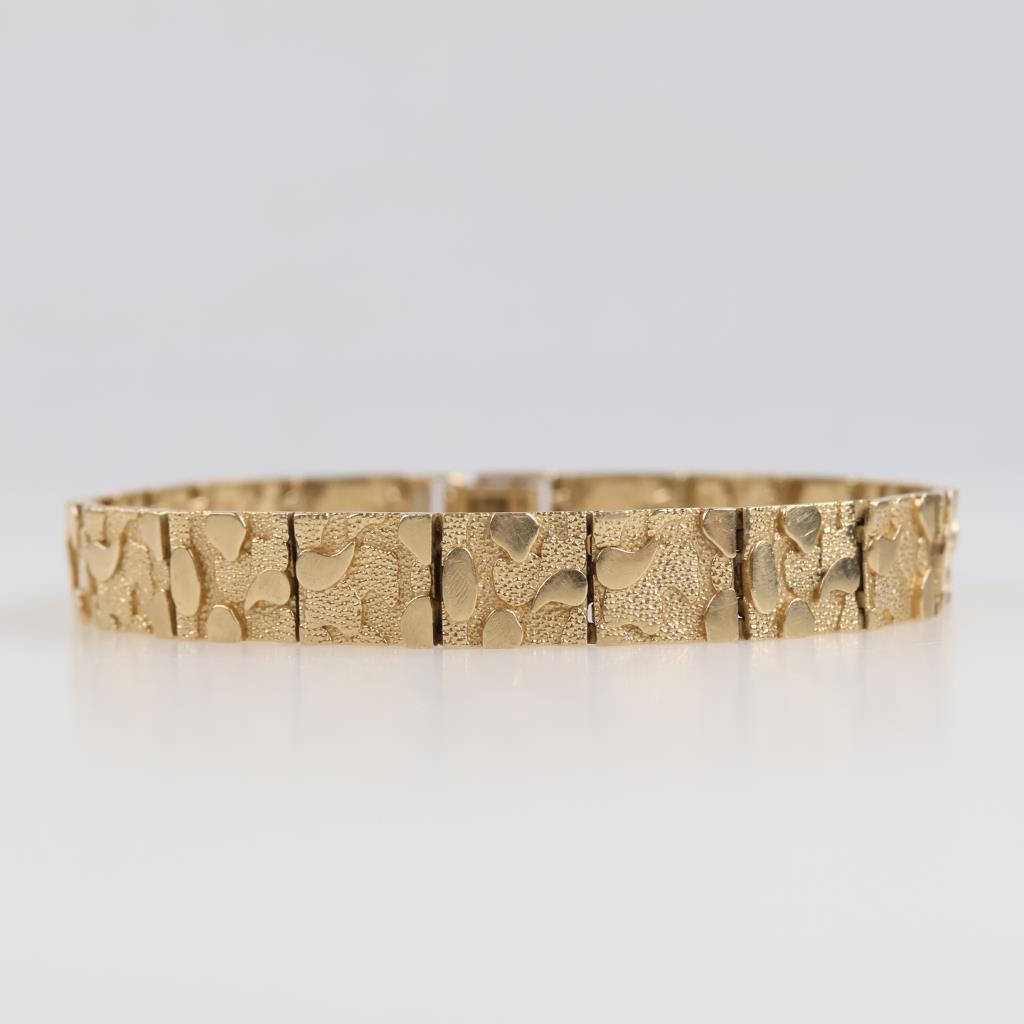 14kt Gold Nugget Style Panel Link Bracelet