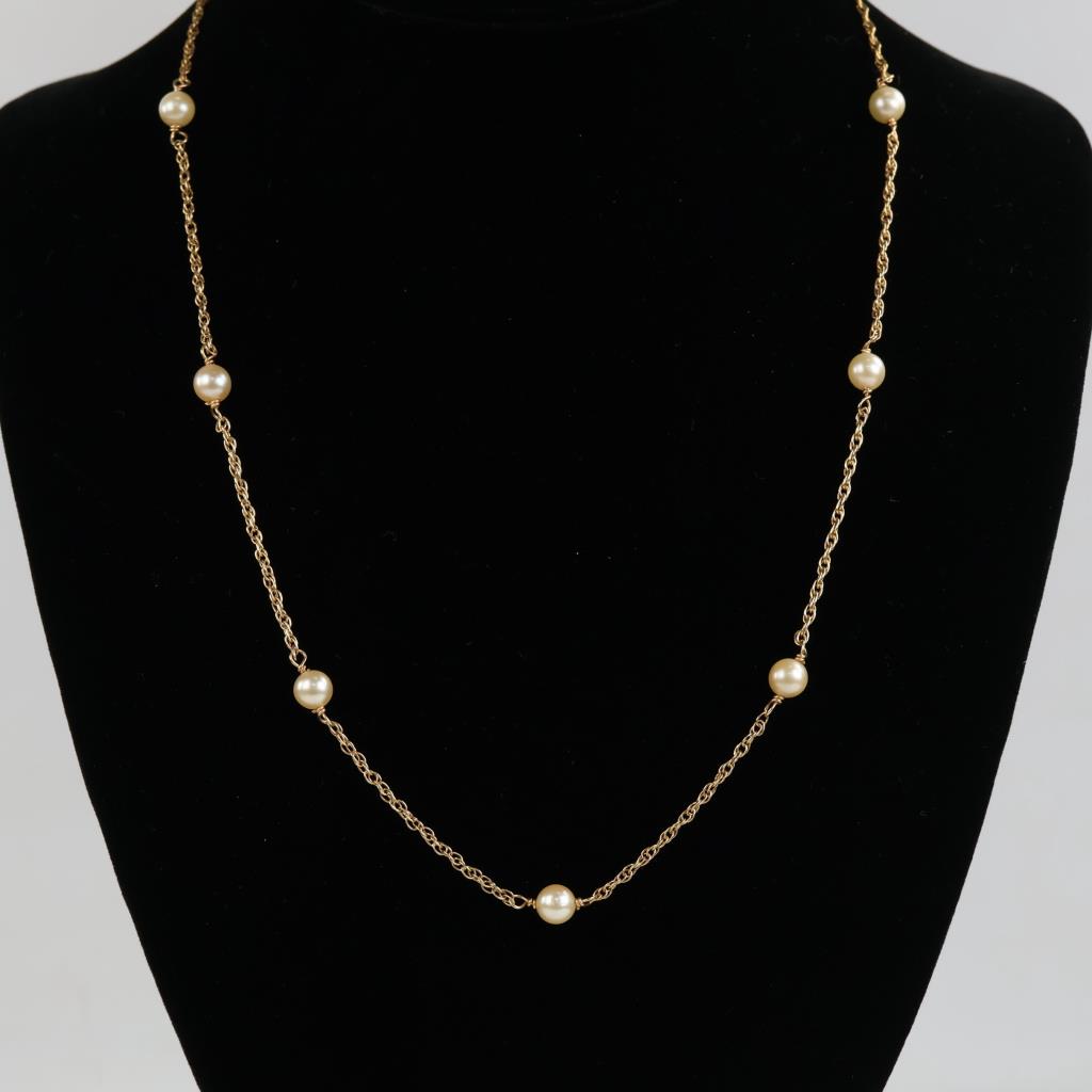 14kt Gold Pearl Necklace