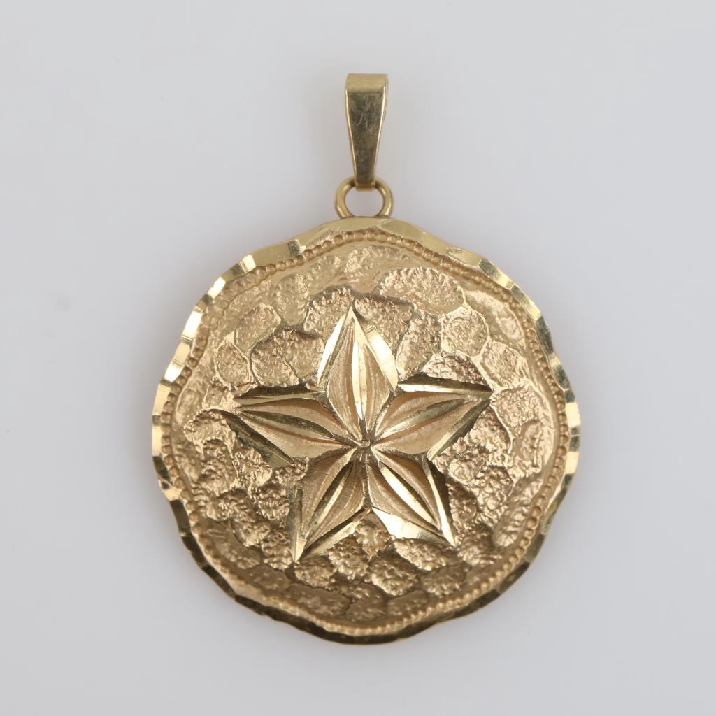 14kt Gold Pendant