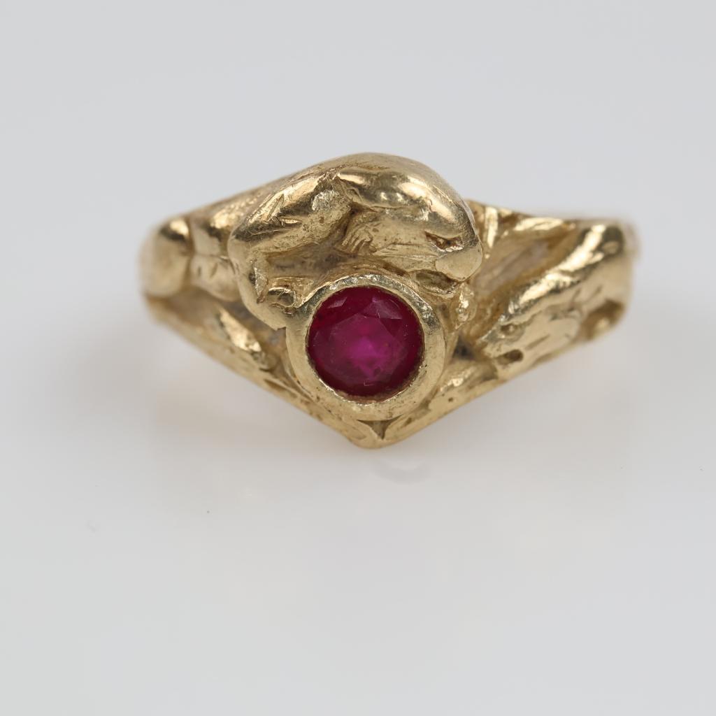 14kt Gold Red Stone Ring
