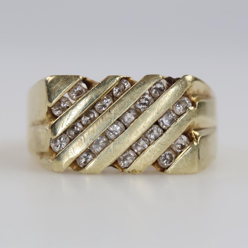 14kt Gold Ring