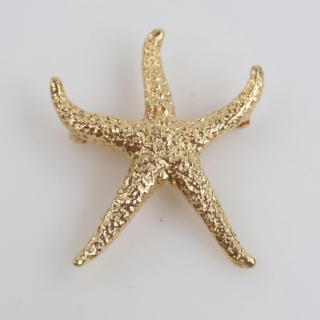 14kt Gold Star Fish Brooch
