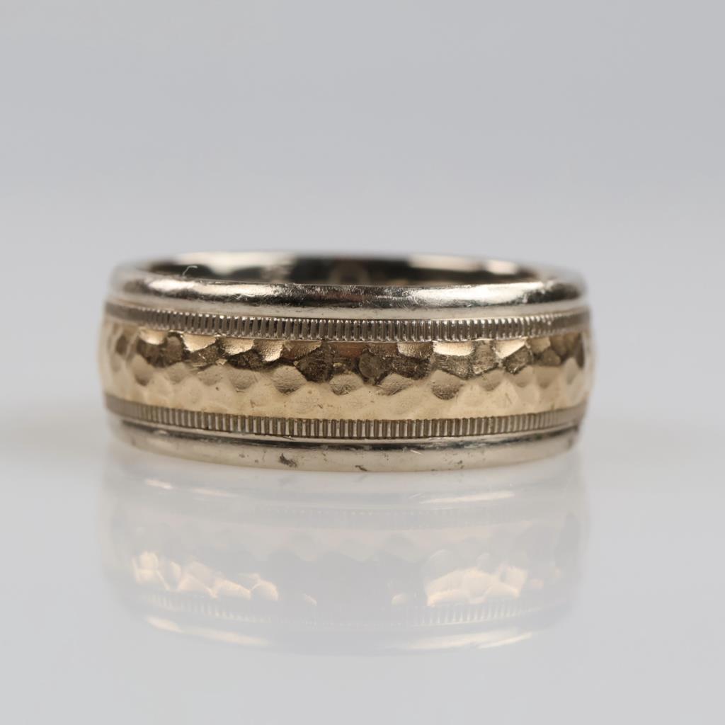 14kt Gold Two-tone Textured Band
