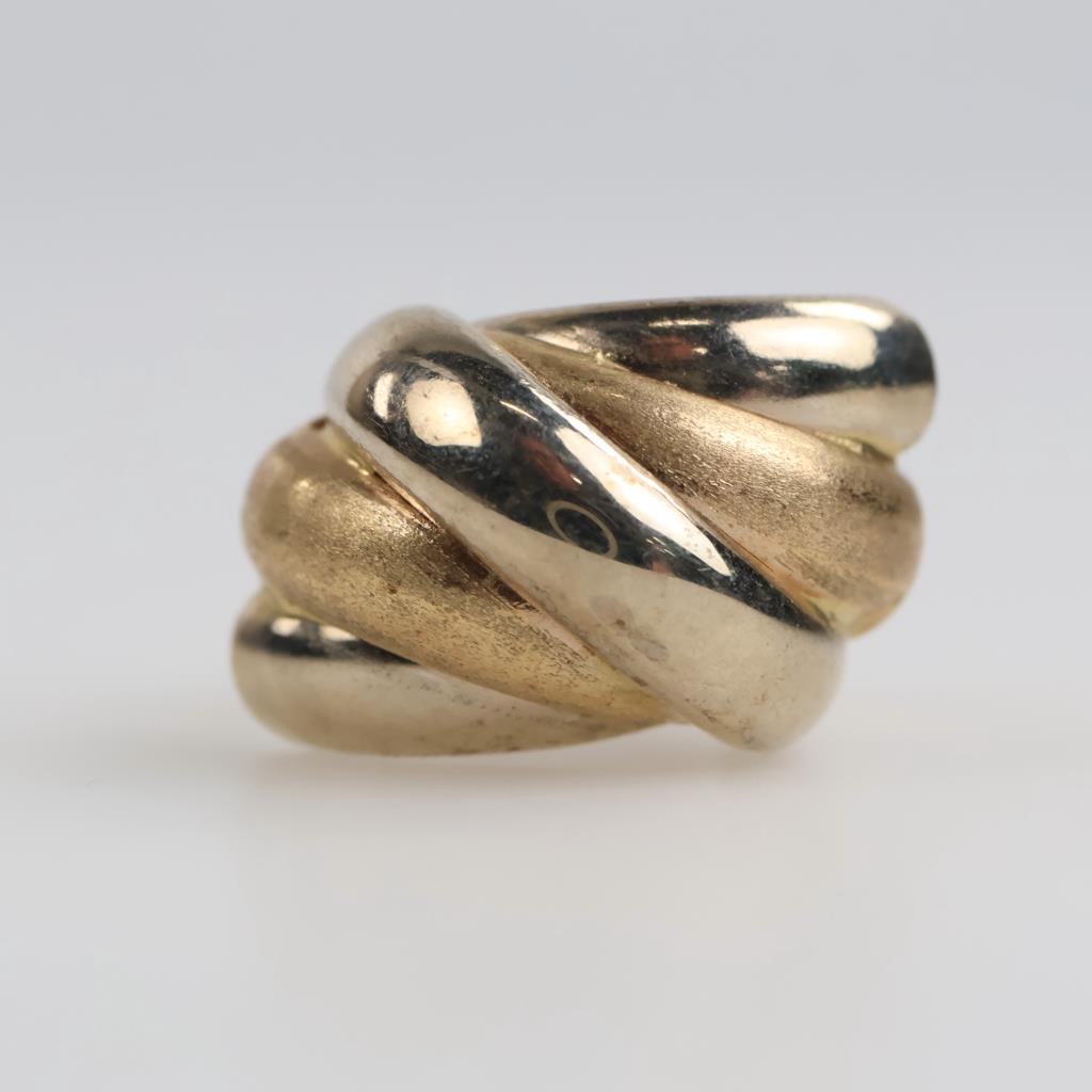 14kt Tri Colored Gold Hollow Hoop Single Earring