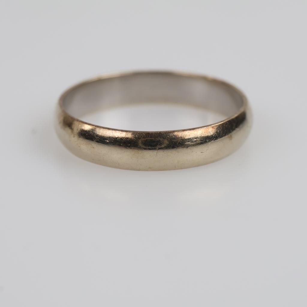 14kt White Gold Band