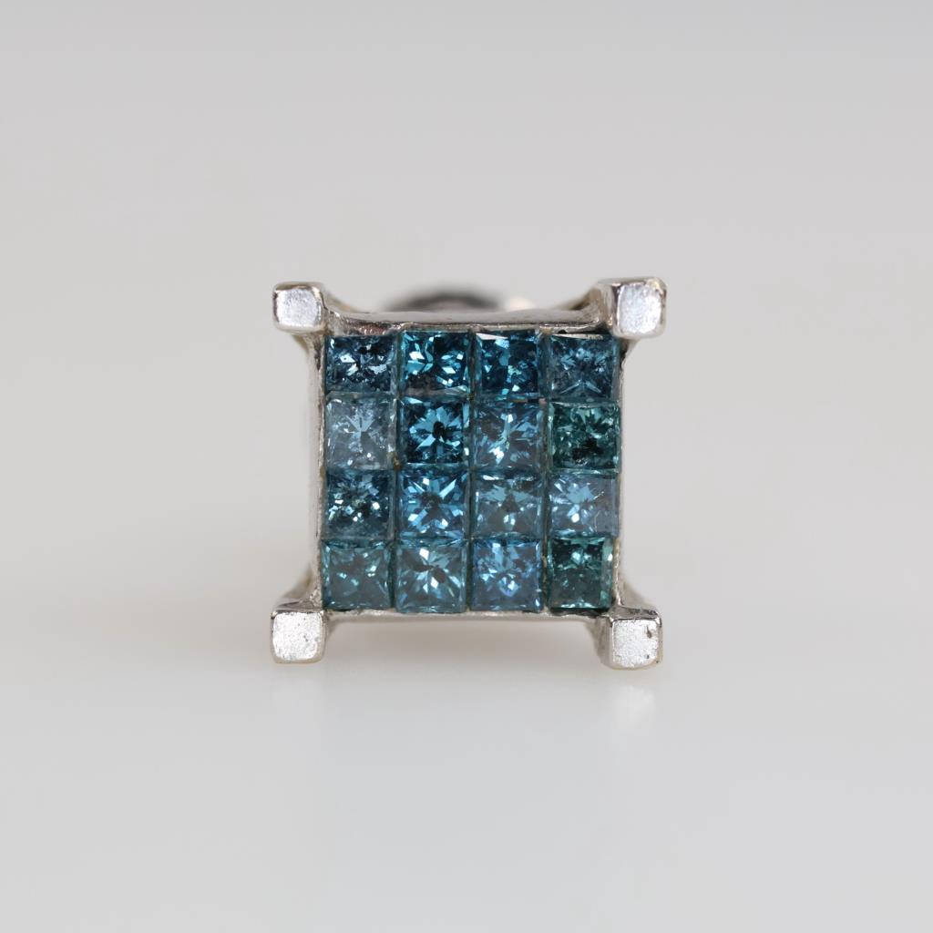 14kt White Gold Blue Stone Earring