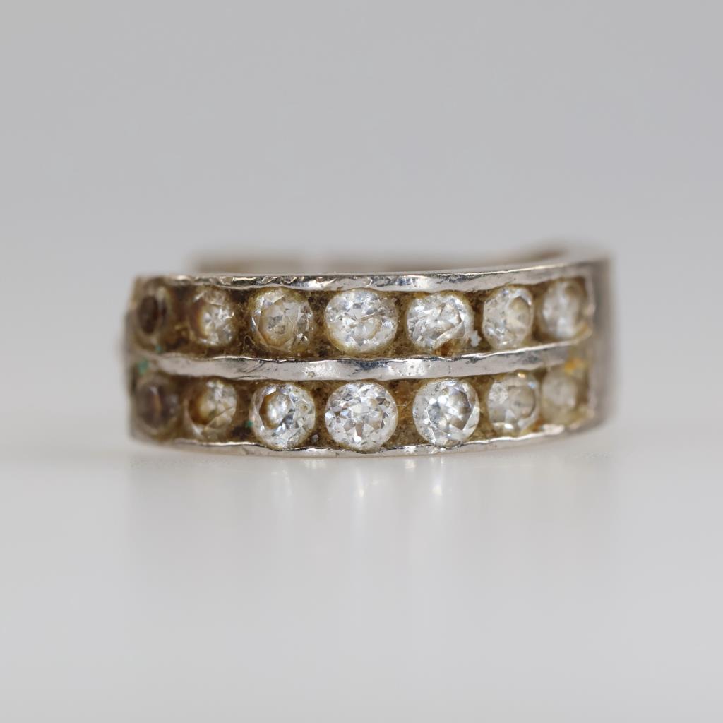 14kt White Gold Clear Stone Huggie Hoop Earring