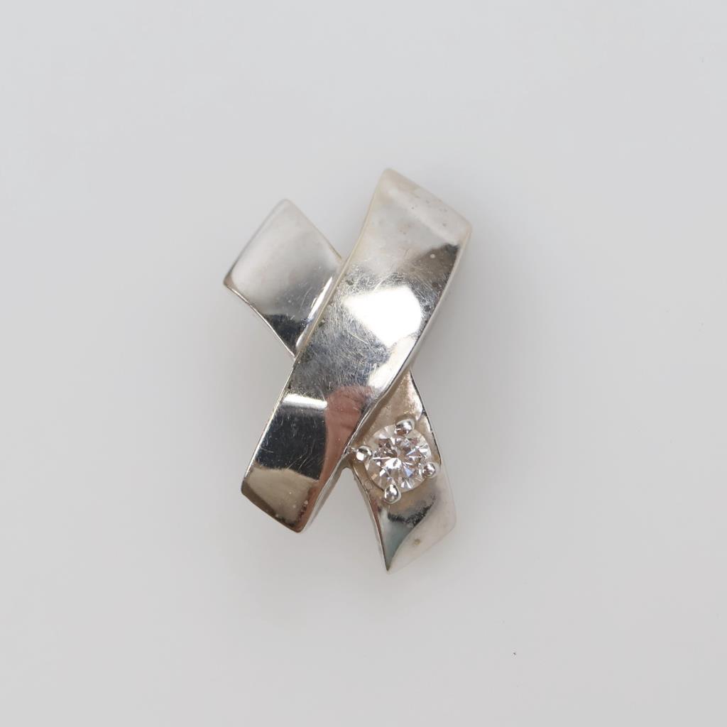 14kt White Gold Diamond Accent X Pendant