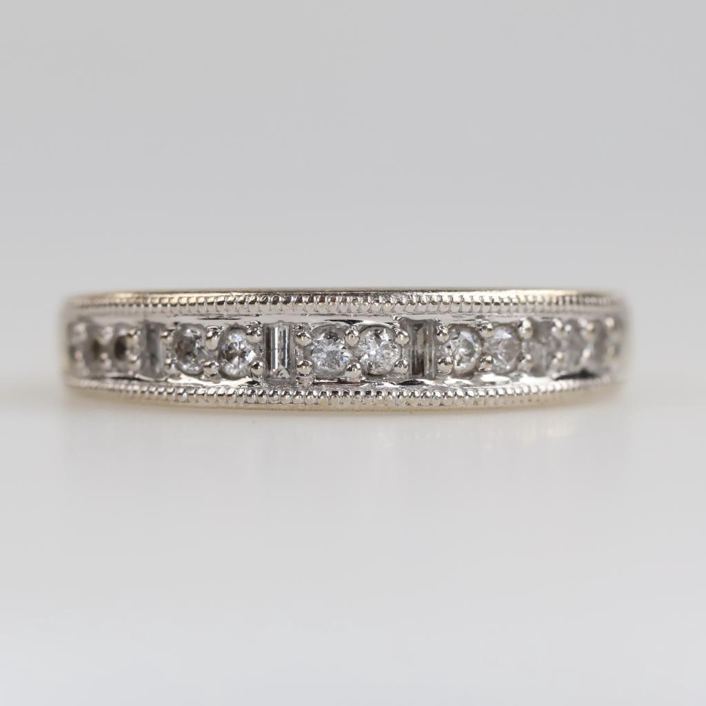 14kt White Gold Diamond Band