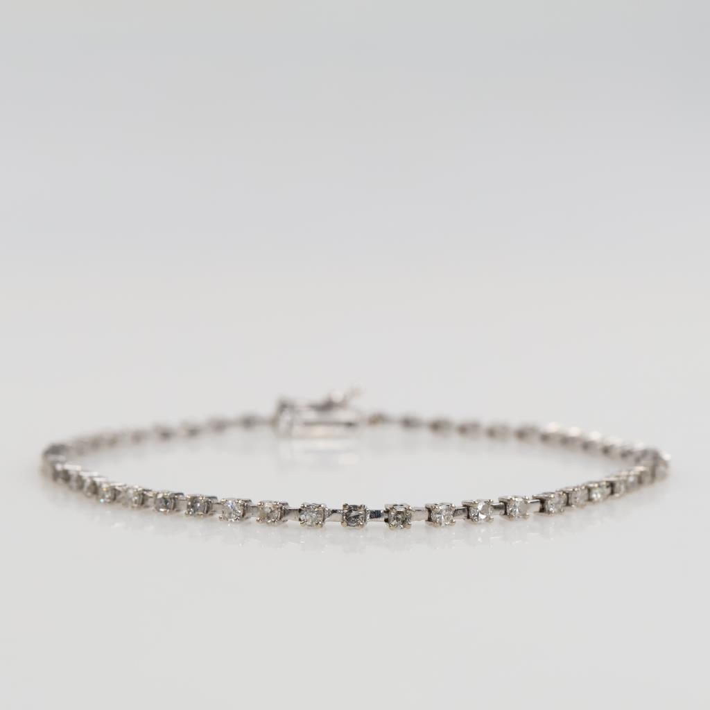 14kt White Gold Diamond Bracelet