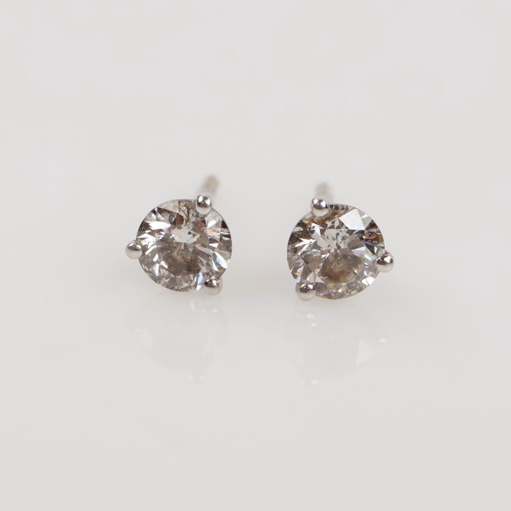 14kt White Gold Diamond Earrings