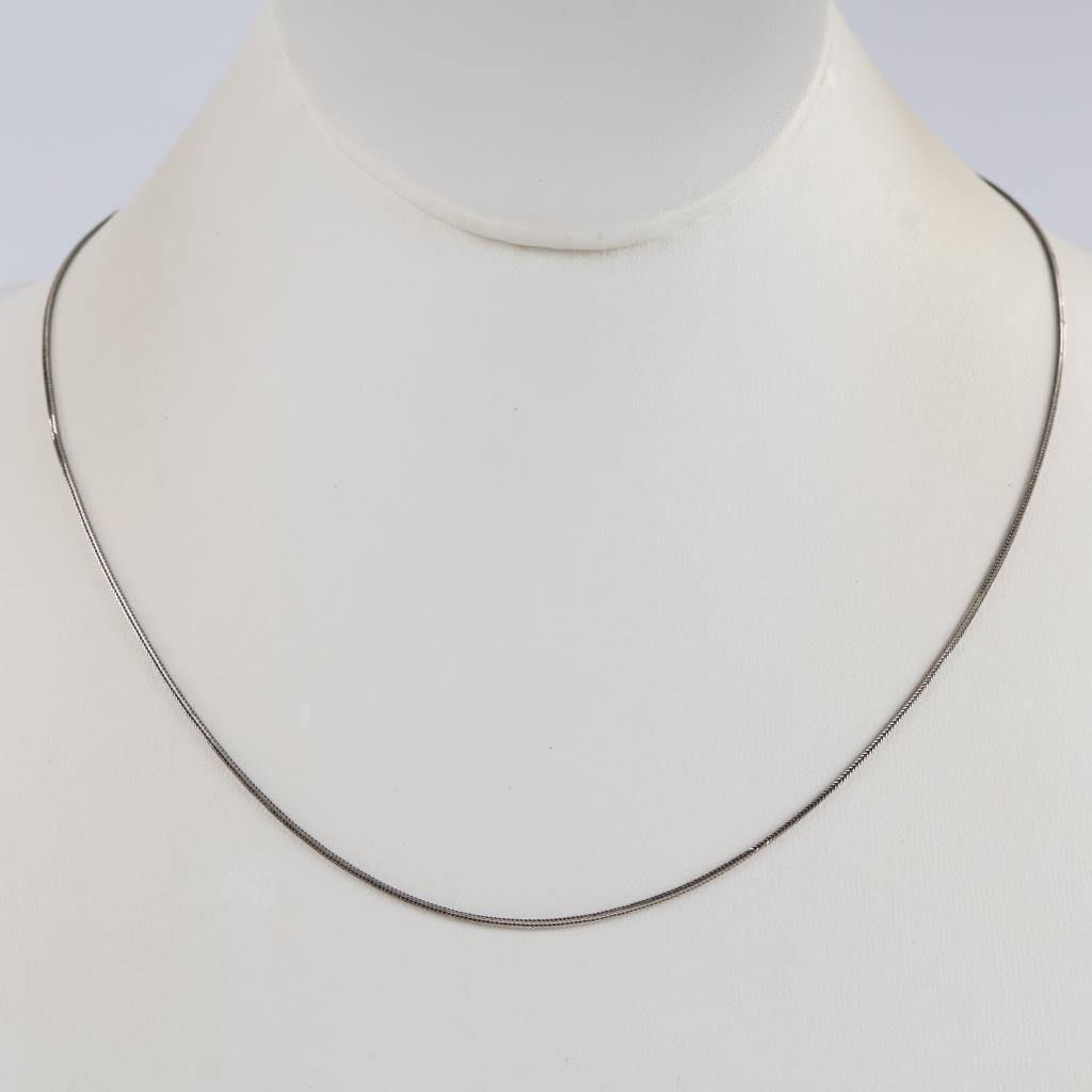 14kt White Gold Foxtail Chain Necklace