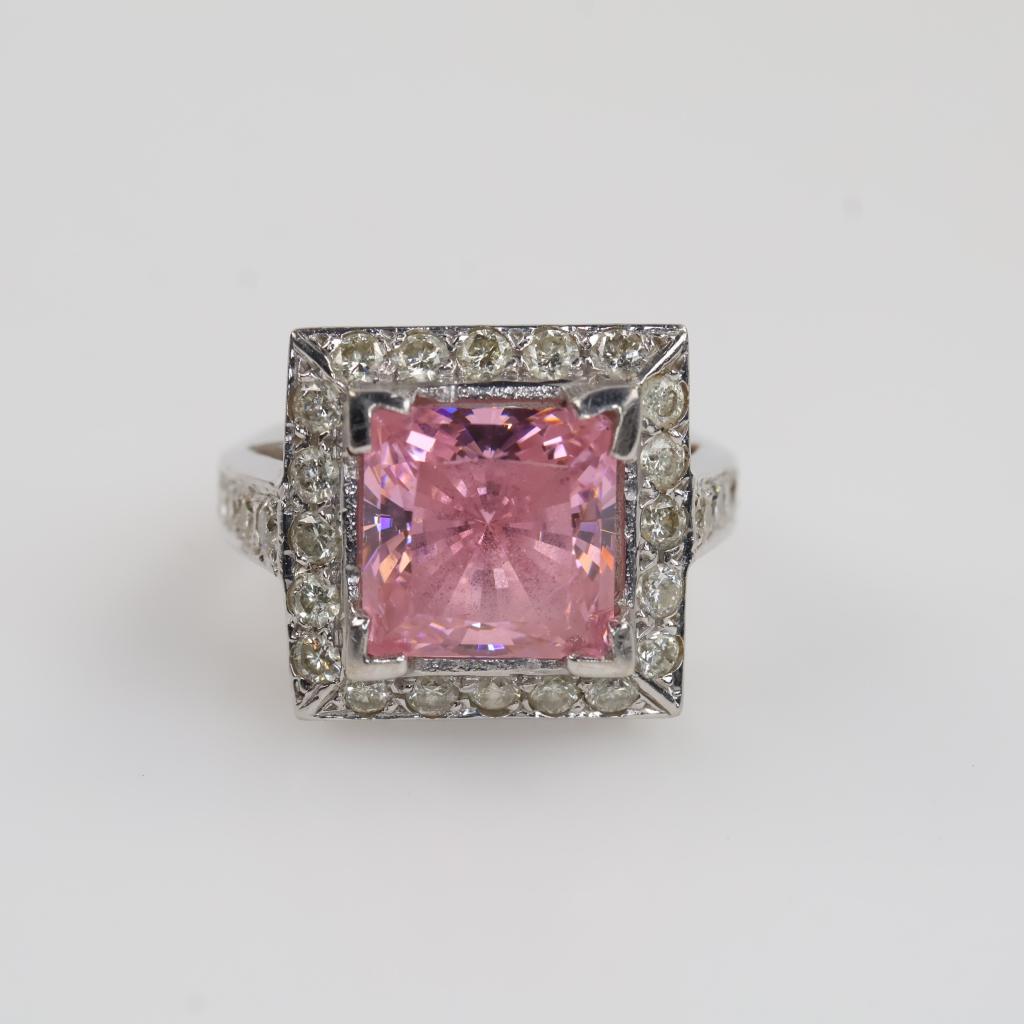 14kt White Gold Pink Glass Diamond Square Top Ring