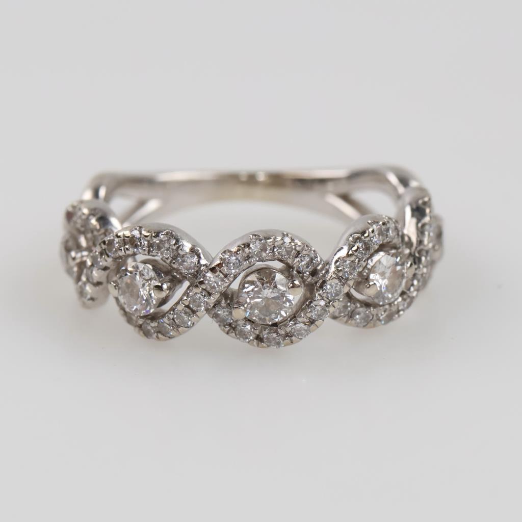 14kt White Gold Woven Band
