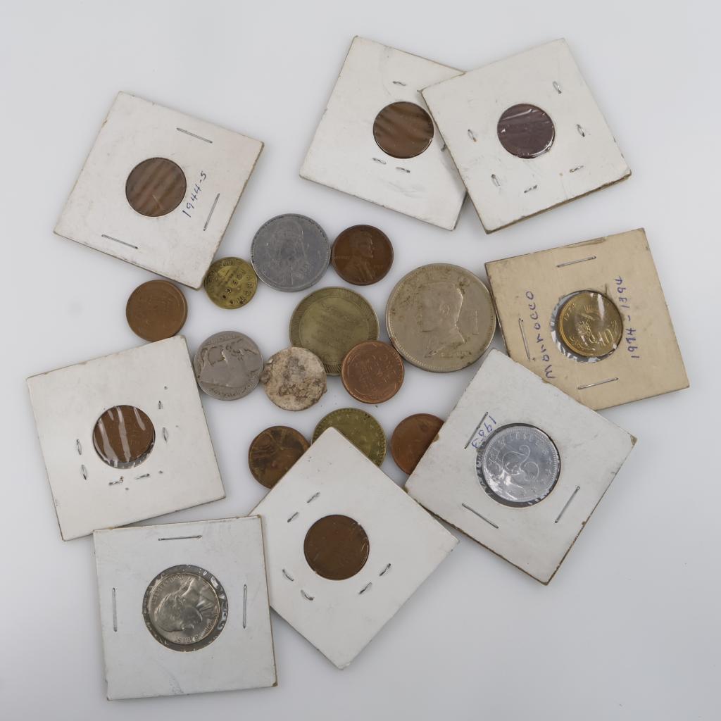 17+ US & Foreign Coins