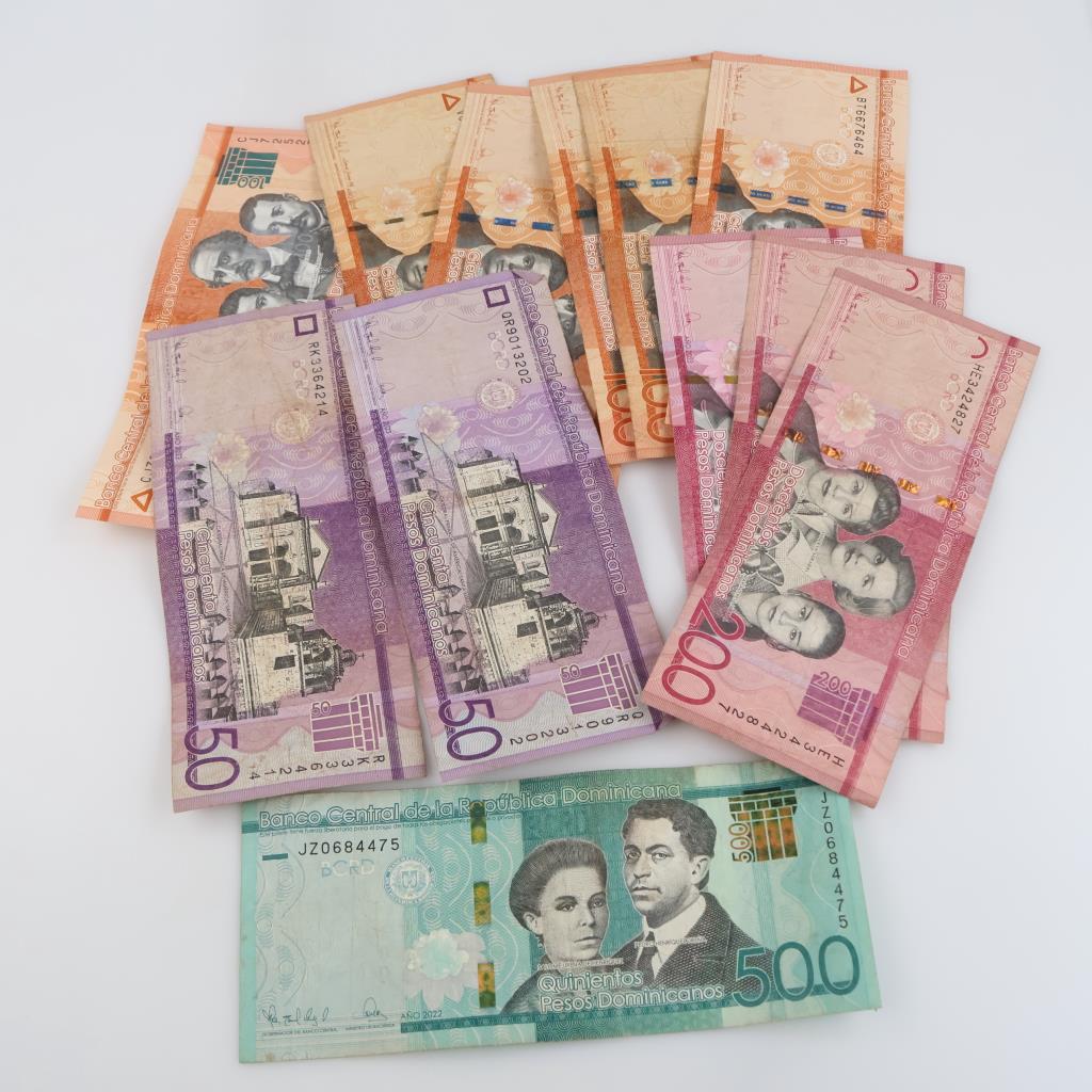 1800 Dominican Pesos, Foreign Currency
