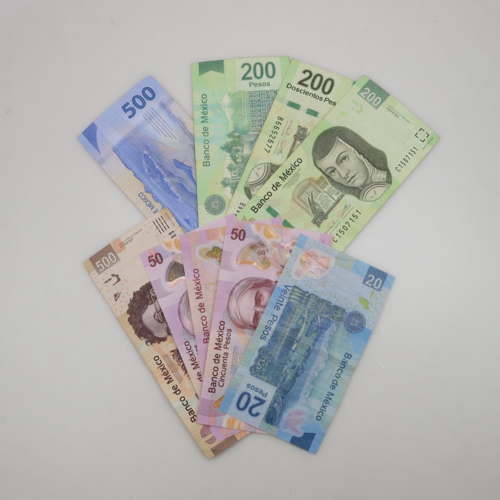 1,820 Mexican Pesos Property Room