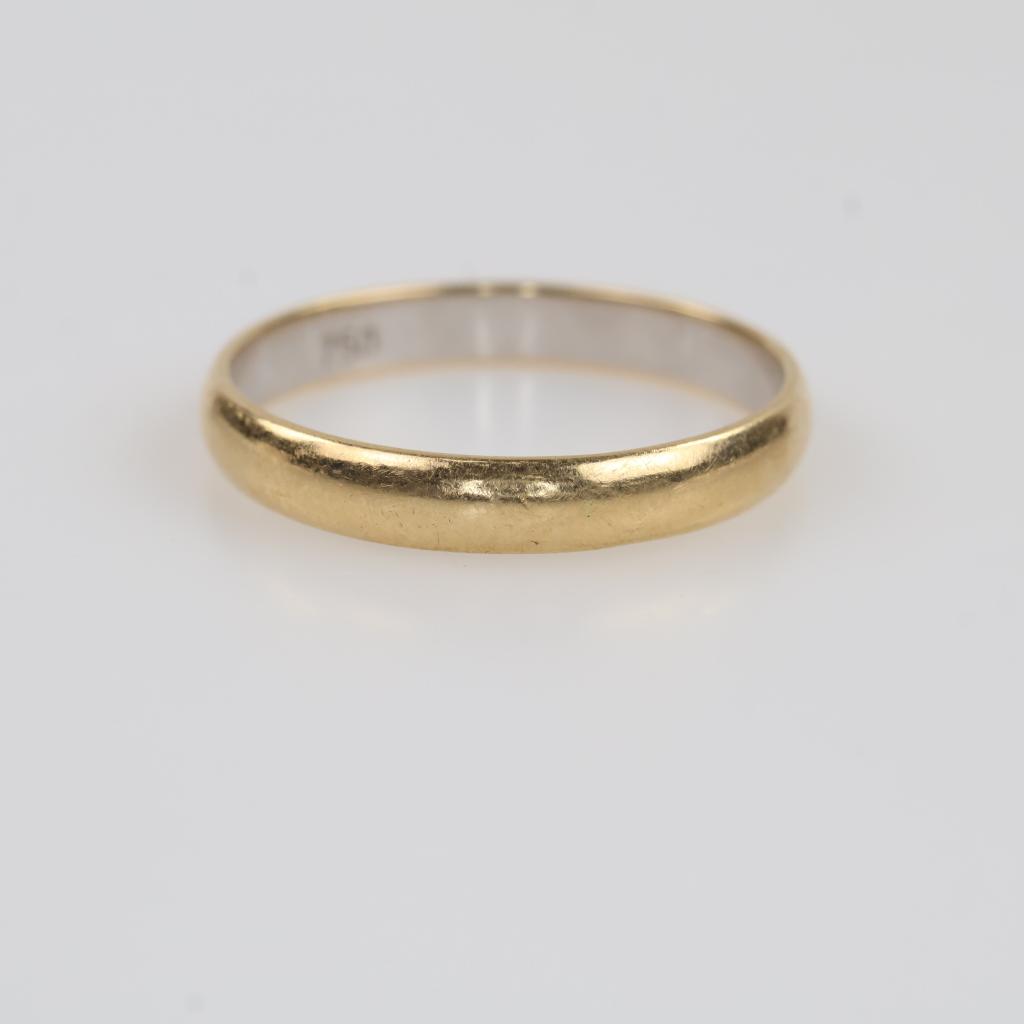 18kt Gold Band