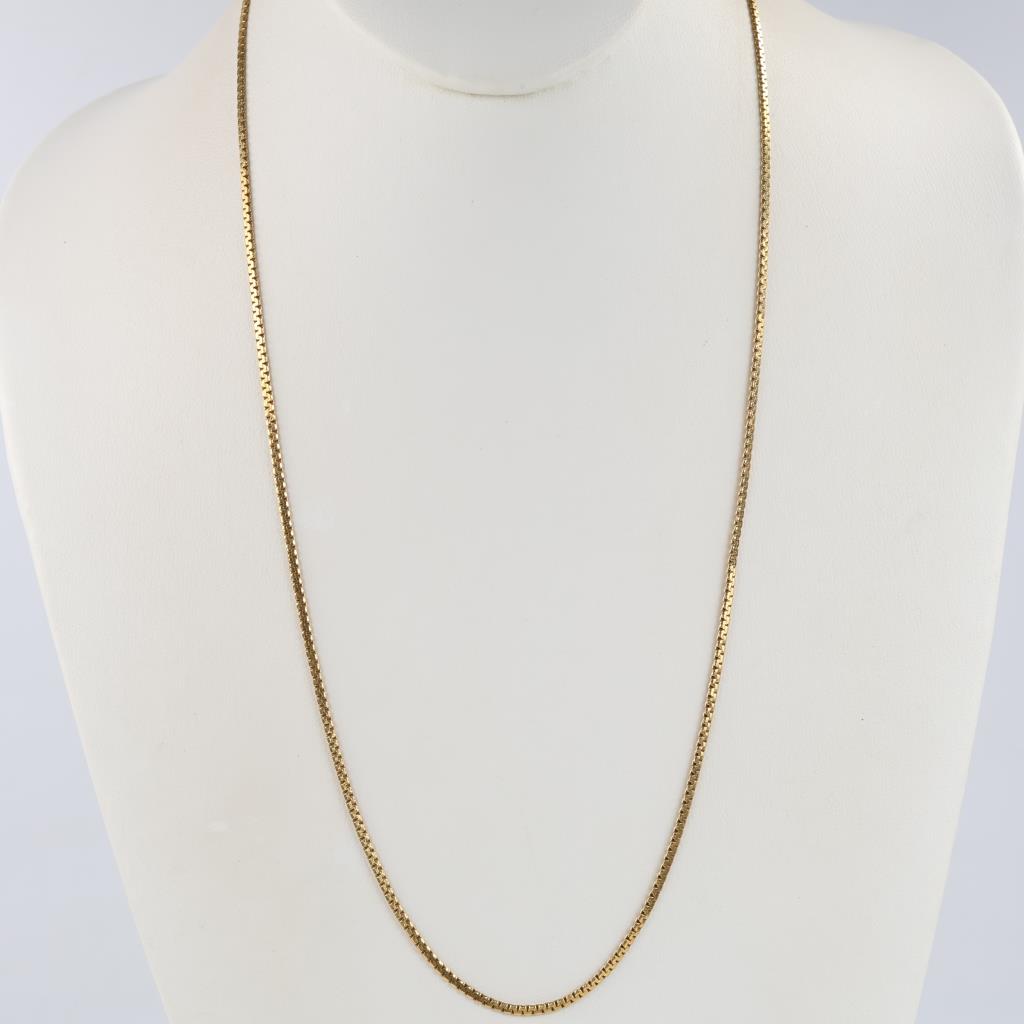 18kt Gold "c" Link Chain Necklace