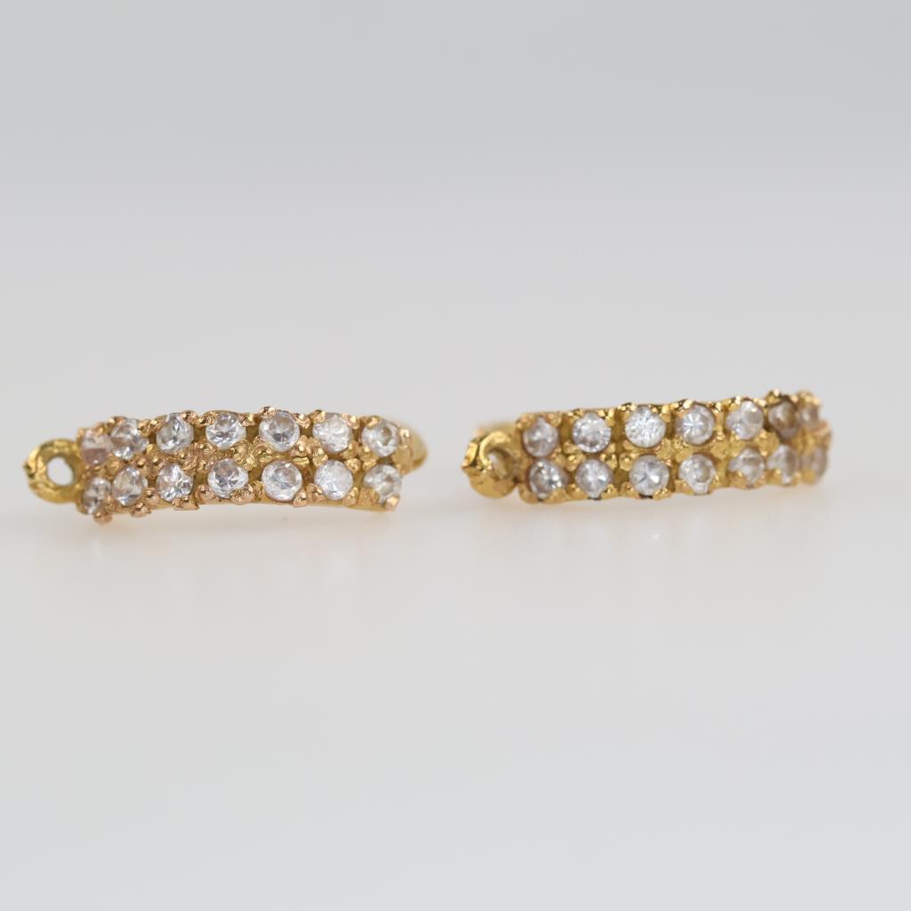 18kt Gold Clear Stone Earrings