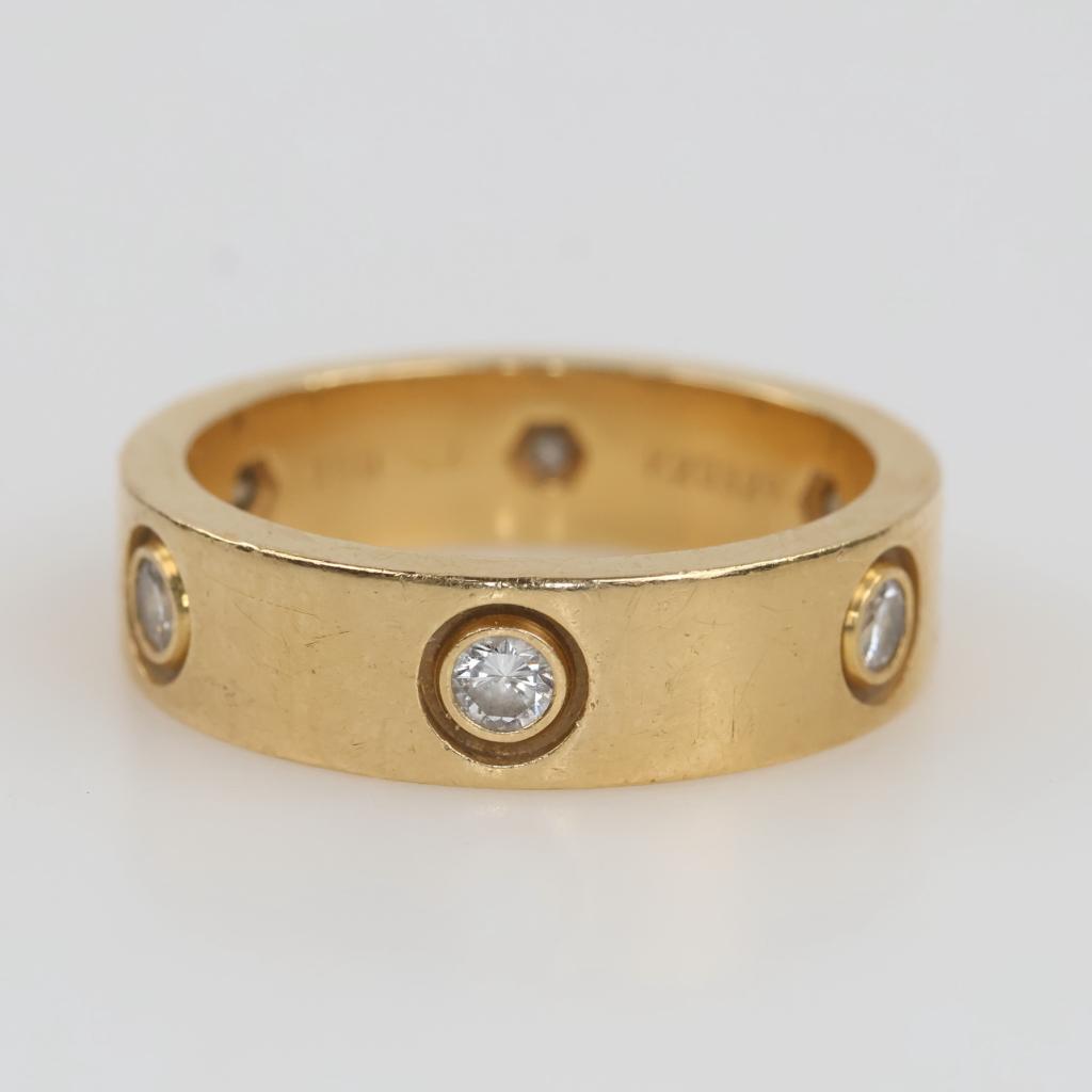 18kt Gold Diamond Band
