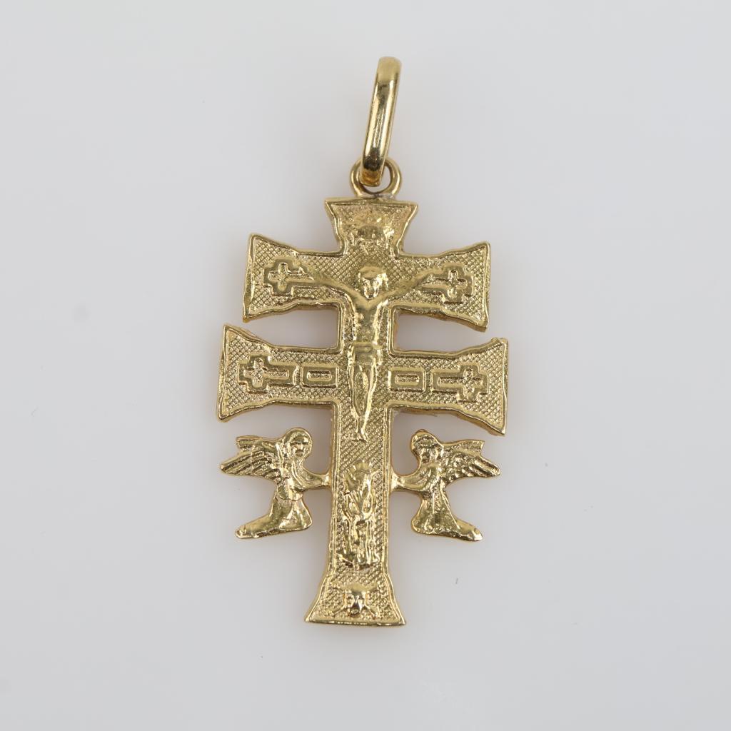 18kt Gold Religious Pendant