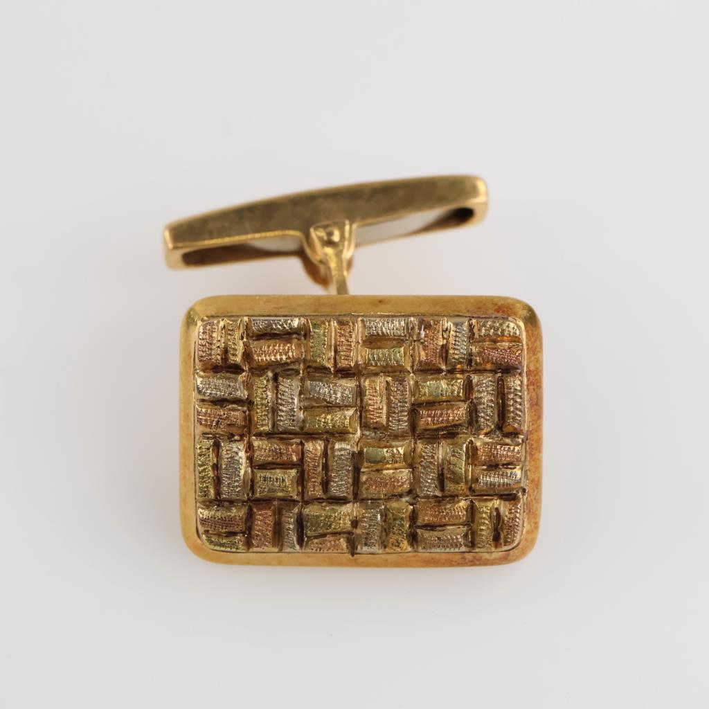 18kt Gold Single Cuff Link