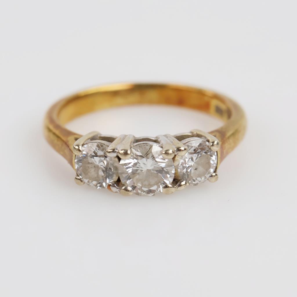 18kt Gold Two-tone Diamond Ring