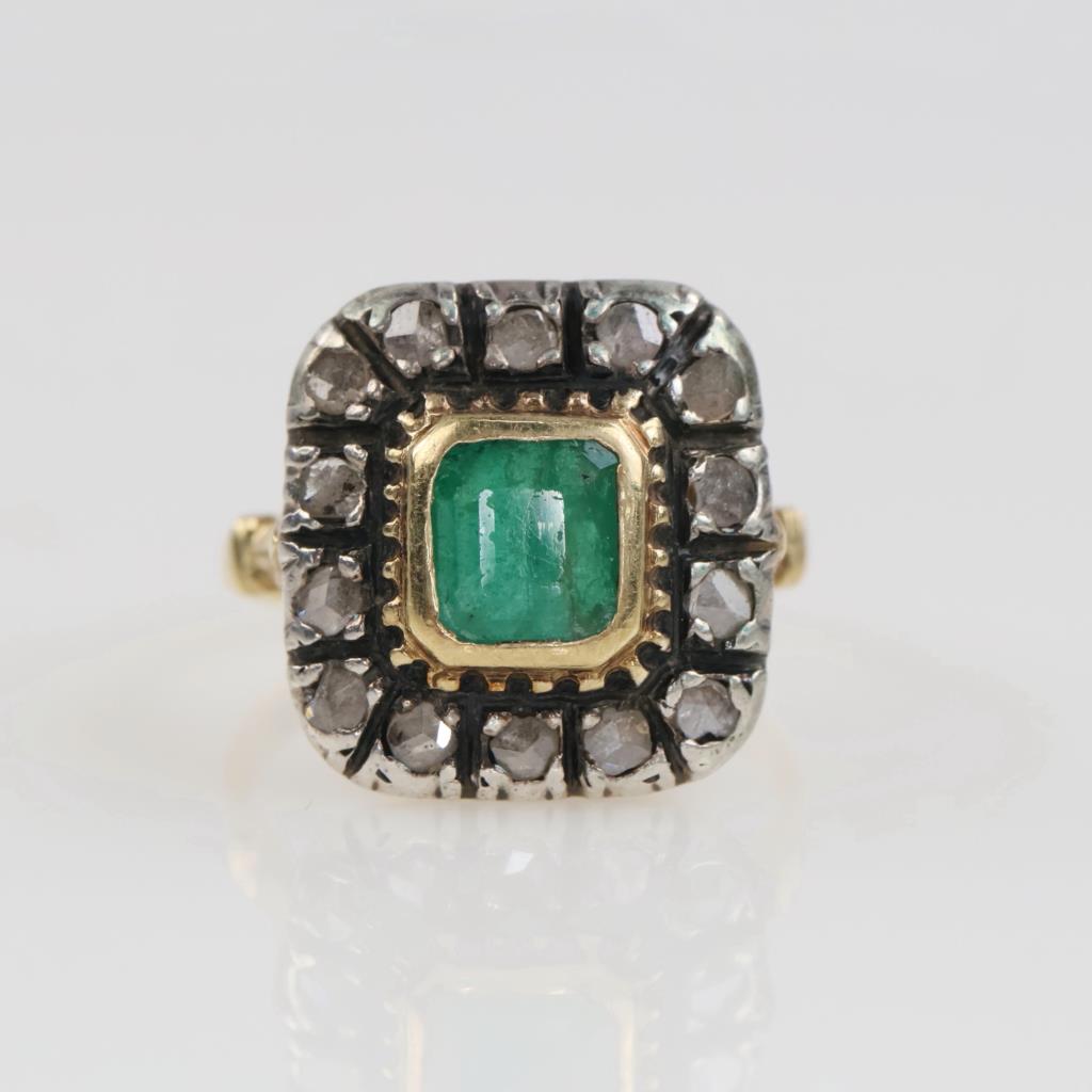 18kt Two Tone Gold Diamond And Emerald Vintage Ring-Evaluated By Our Certified Gemologist-AGS/GIA