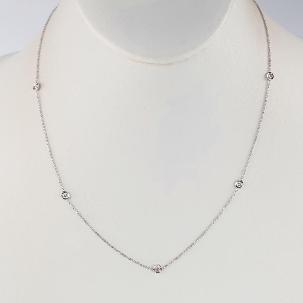 18kt White Gold Diamond Necklace