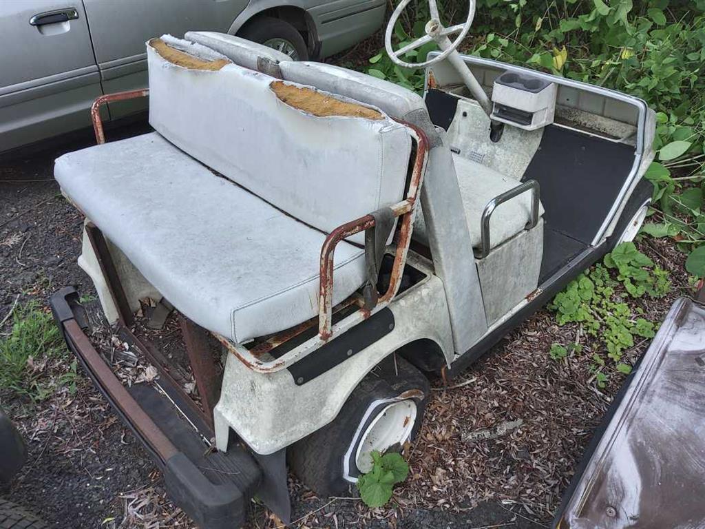 1920 Yamaha Golf Cart (Hartford, CT 06114) Property Room