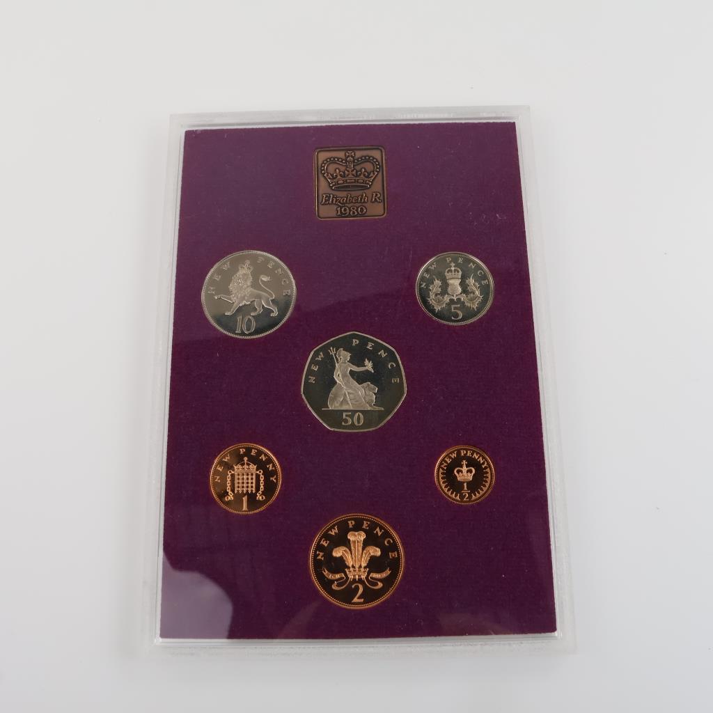 1980 Elizabeth R Royal Mint Set | Property Room