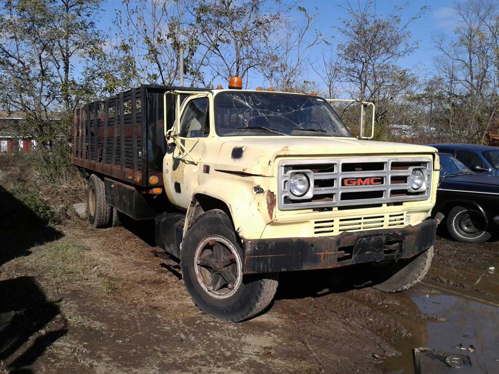 1988 GMC Tc7D/H042 (Brooklyn, NY 11214) | Property Room
