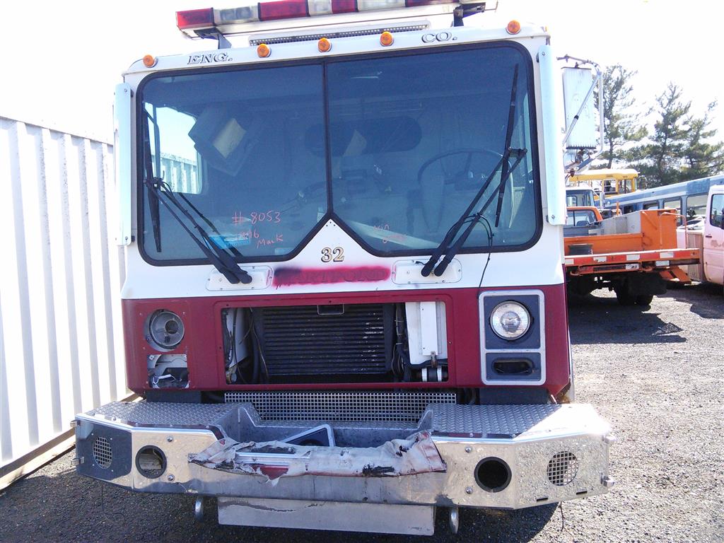 1996 Mack MR688P (Hartford, CT 06114) Property Room