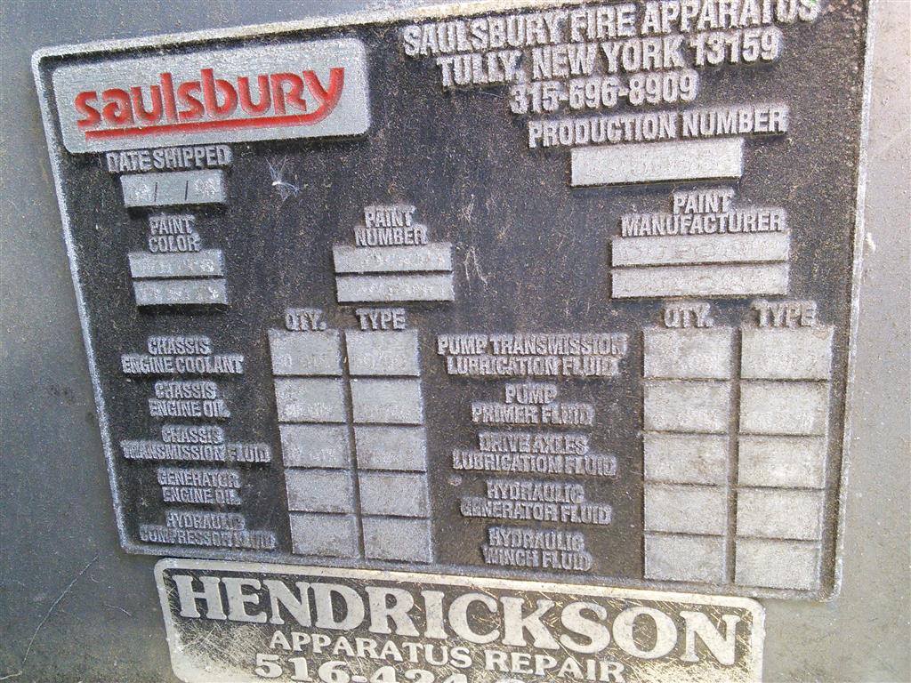 1996 Mack MR688P (Hartford, CT 06114) Property Room