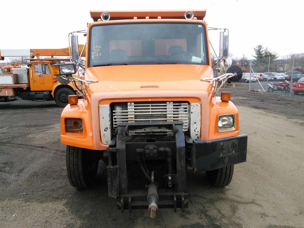 1997 Freightliner FL80 (Hartford, CT 06114) | Property Room