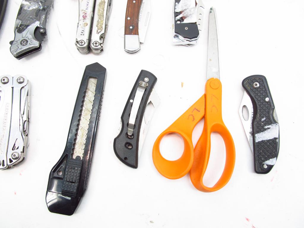 Sheffield, Smith & Wesson Pocket Knives, And More 10+ Pieces Property Room