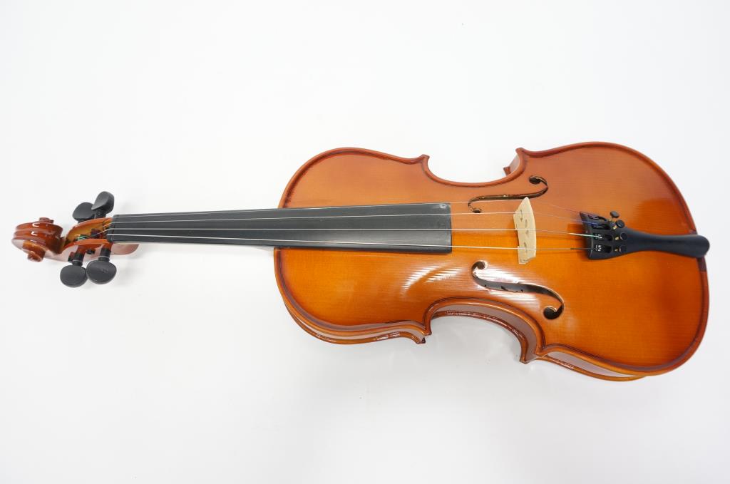 Windsor Violin Property Room