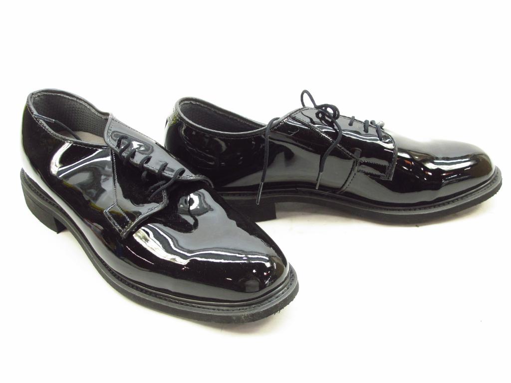 Bates Dress Shoes | Property Room
