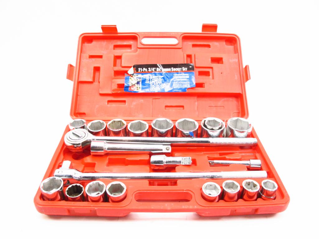 Mit Jumbo Socket Set | Property Room