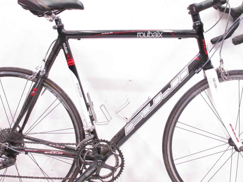 Fuji Roubaix RC Men's Road Bike | Property Room