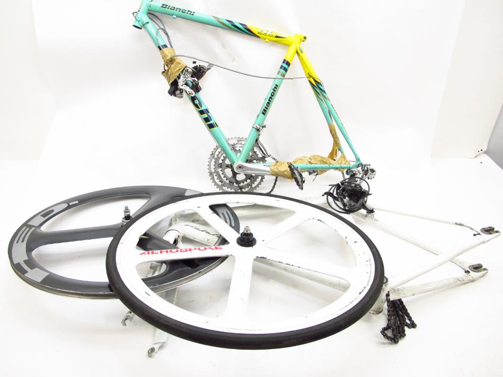 Bianchi And Fuji Bike Frames With Wheels Property Room