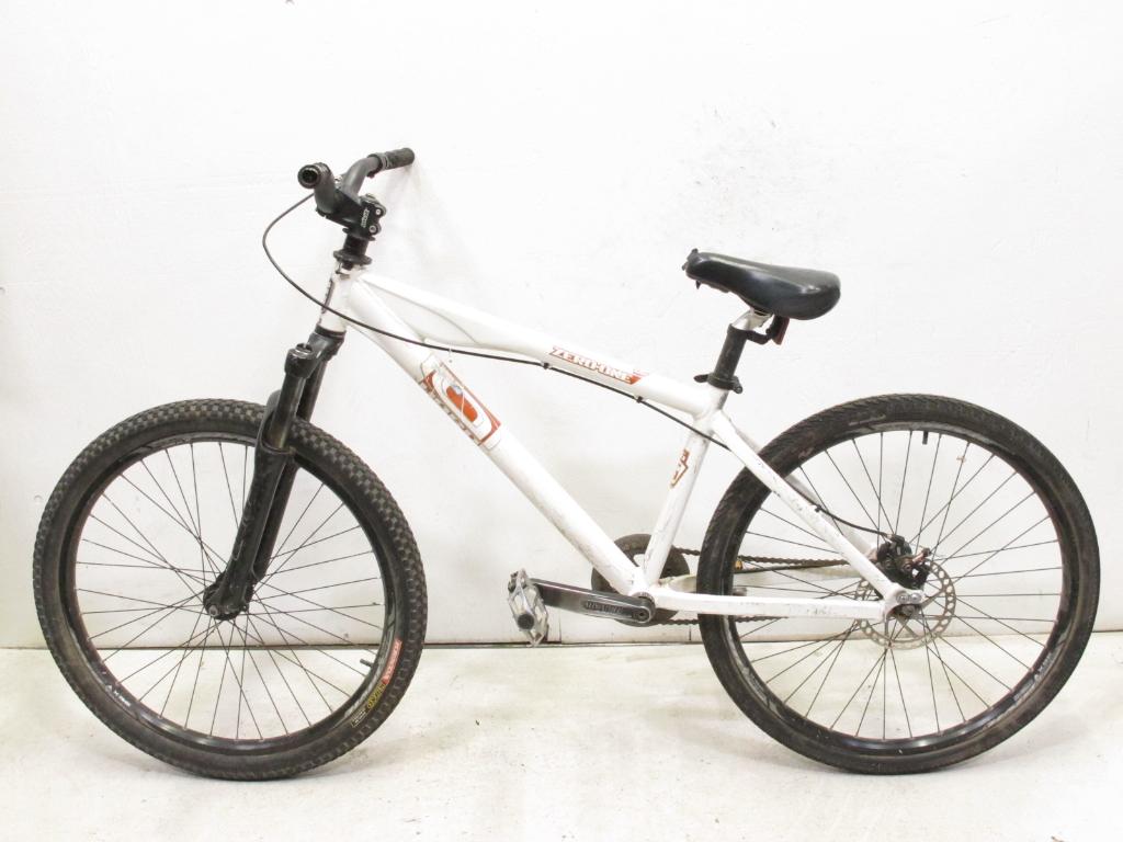 Haro ZeroOne Men's Mountain Bike Property Room