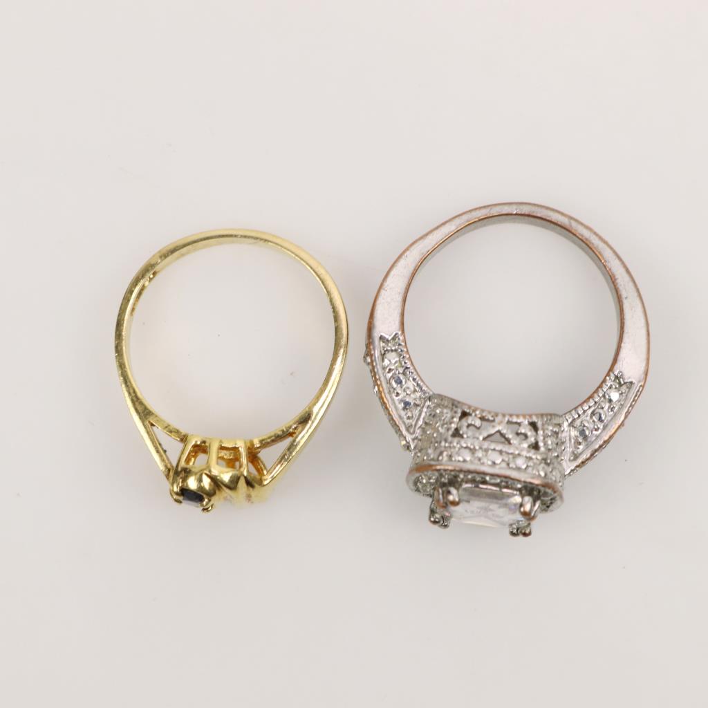 2 Fashion Rings Property Room